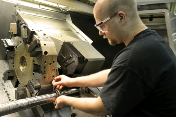 4 Key Attributes Machinists Need To Succeed In Their Career